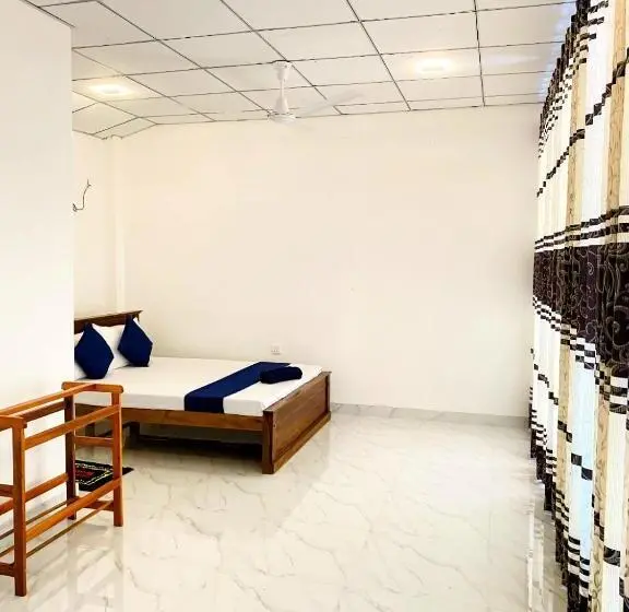 Deluxe-huone, Royal Homes And Wellness Center