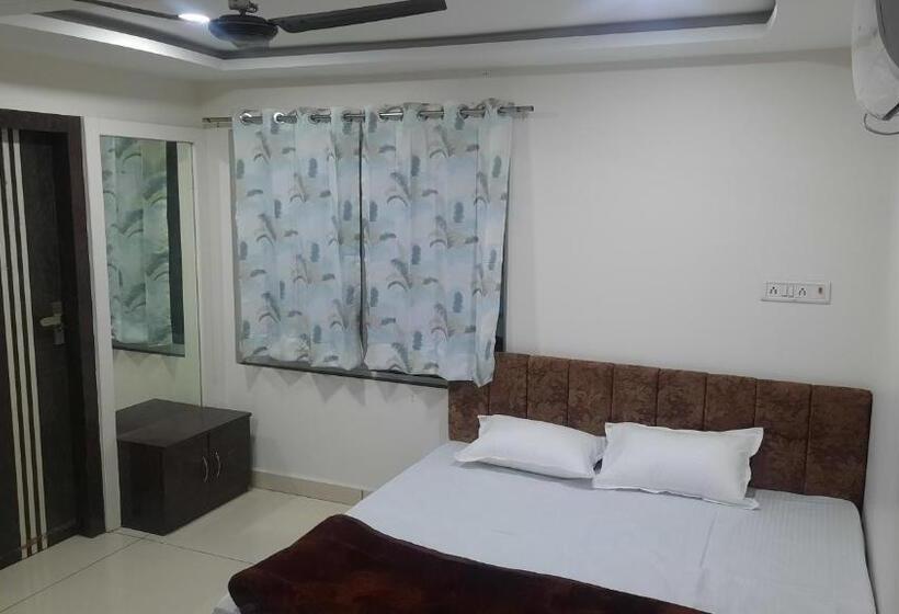 Standard Room, Shalimar