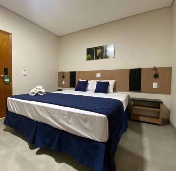 Deluxe Zimmer, Visionsul