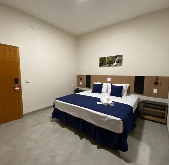 Deluxe Zimmer, Visionsul