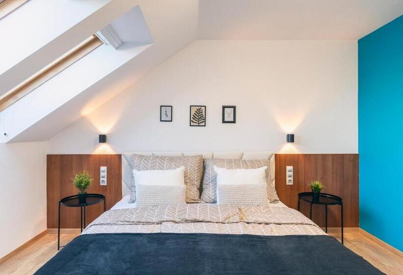 スイート（家族用）, Feel Good House