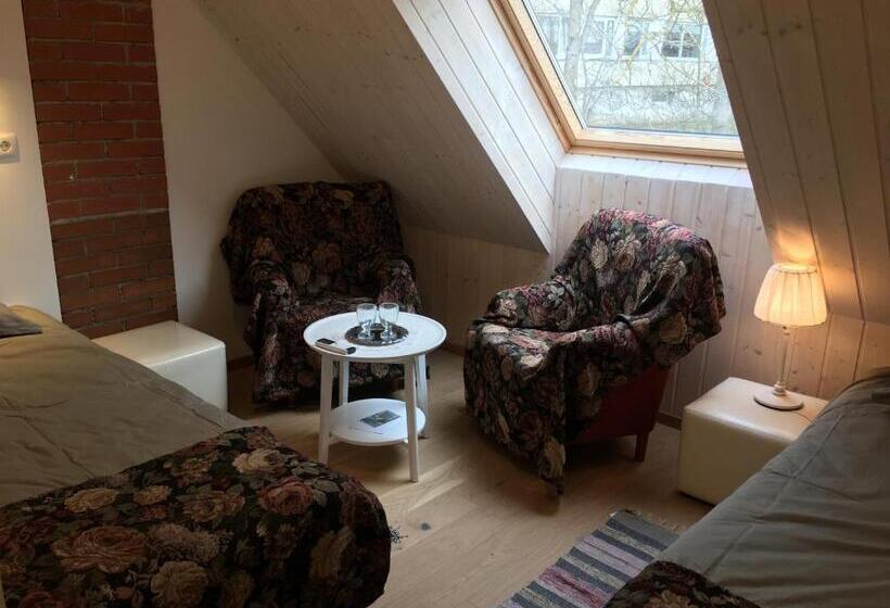 اتاق استاندارد, Harmoonikum