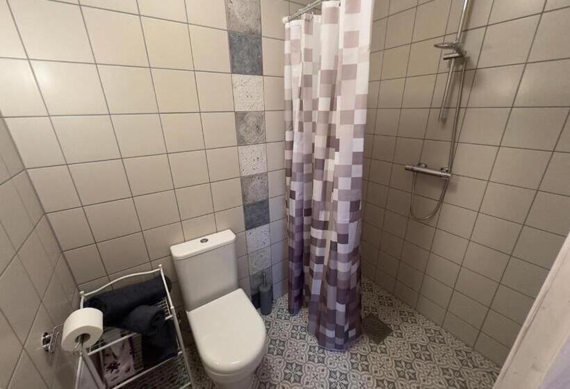 اتاق استاندارد, Harmoonikum