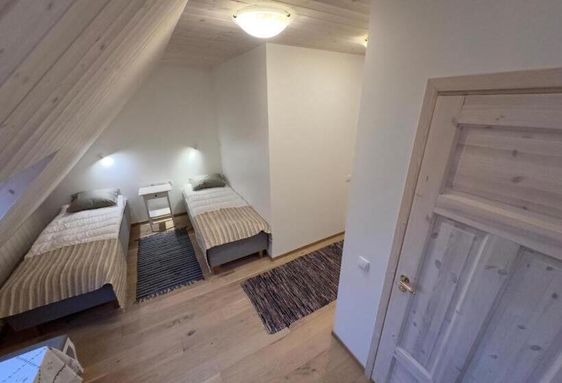 اتاق استاندارد, Harmoonikum