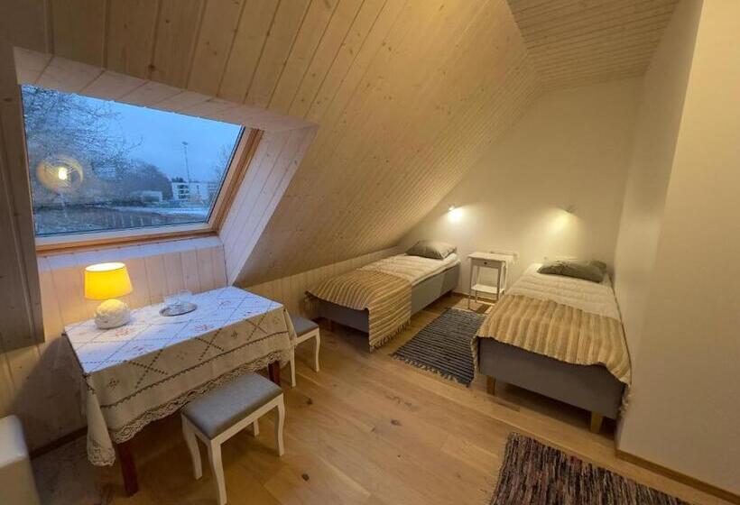 اتاق استاندارد, Harmoonikum