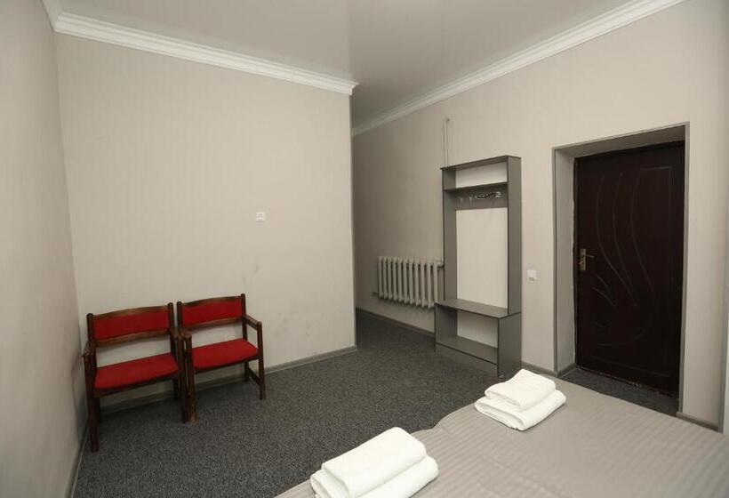 スタンダードルーム, Old Street Khiva