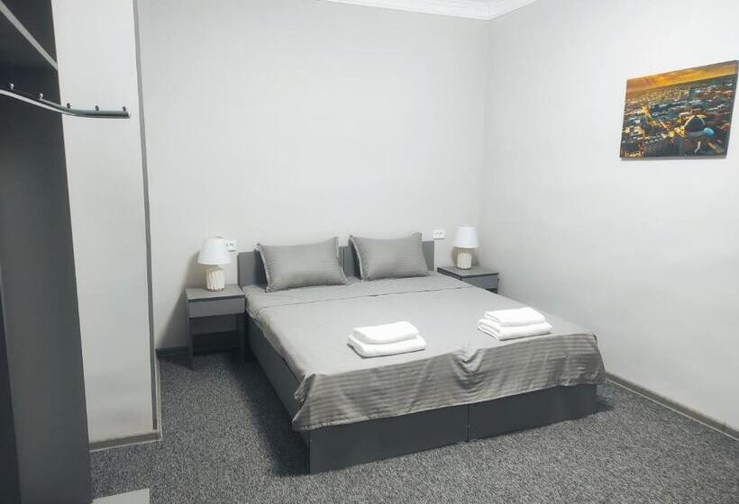 スタンダードルーム, Old Street Khiva