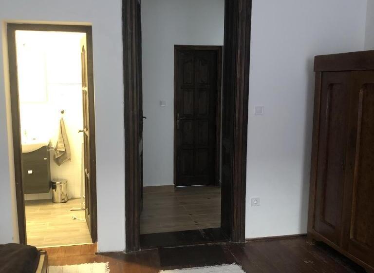 Четырехместный Номер Классик, Padmalyos Vendégház