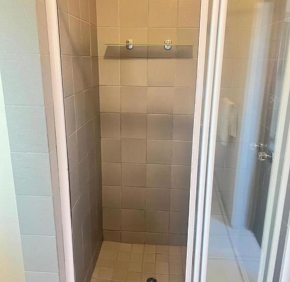 Номер Стандарт, Tripple S Guest House