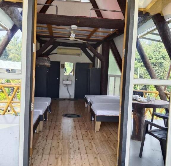 וילה בת חדר שינה 1, Sahyadri Pride