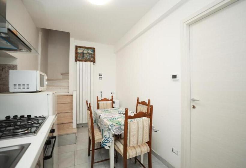 غرفة قياسية, Casa Mia