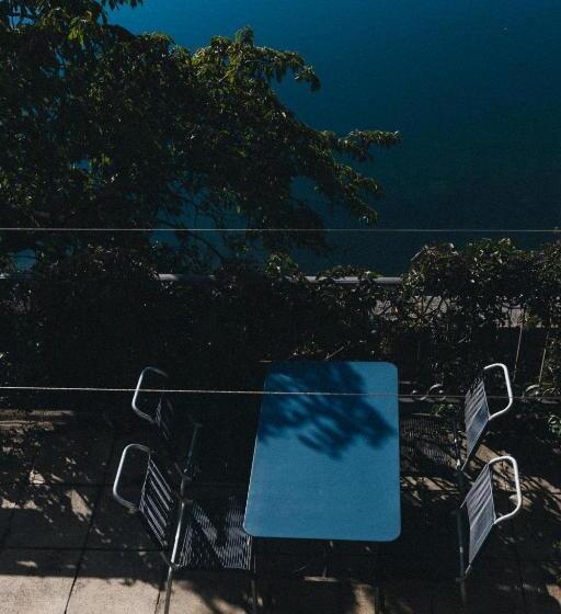 غرفة قياسية, In2 Bnb