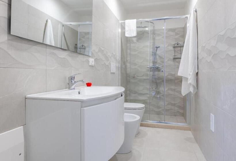 带园景的小型套房, Diva Luxury Suite