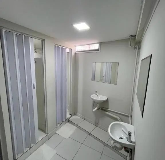 エコノミールーム, Hostel São João