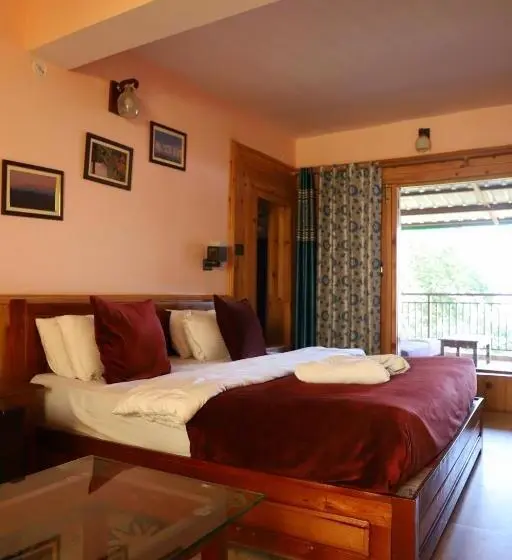 Standard-studio Näköala, Kasar Himalaya Holiday Resort, Binsar Rd