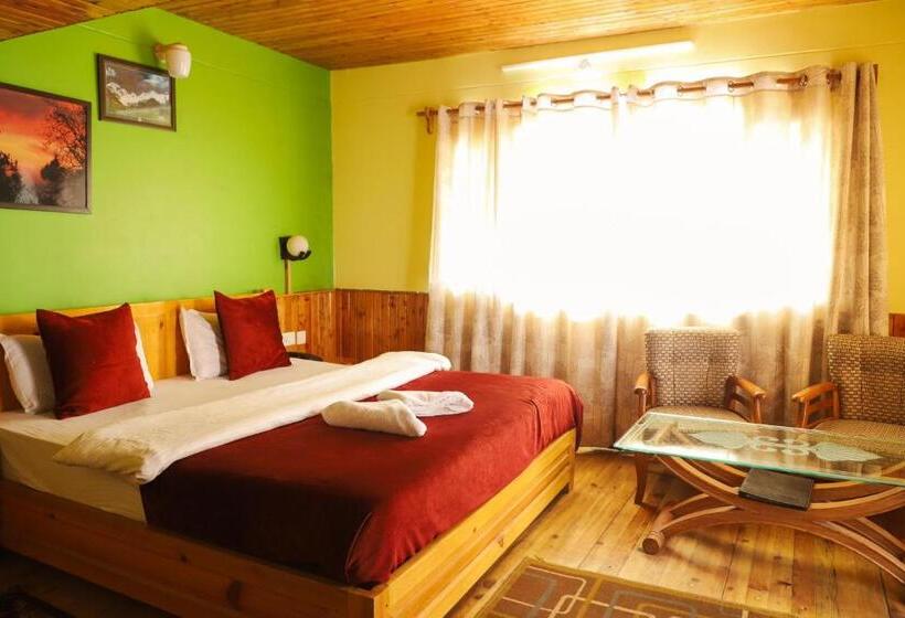 豪华房间, Kasar Himalaya Holiday Resort, Binsar Rd