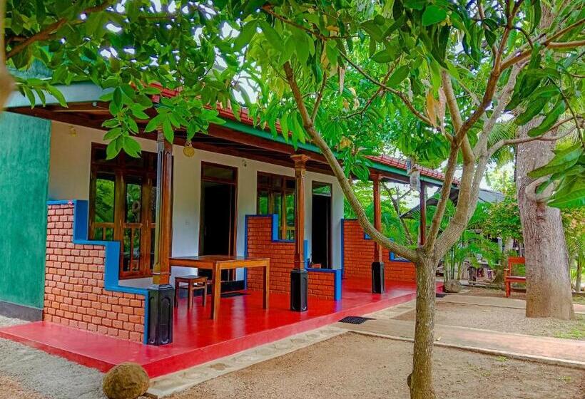 Семейный Номер Вид на Сад, Pride Rock Villa & Tree House