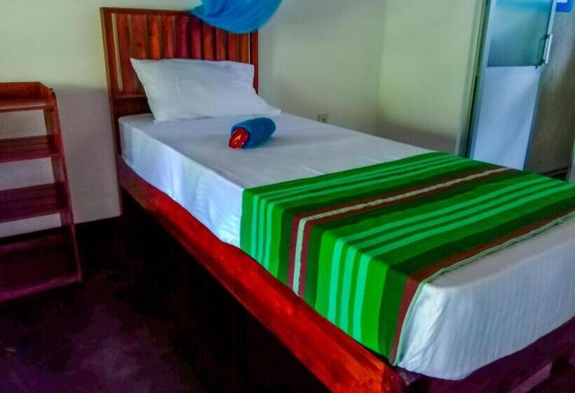 Стандартный Номер Кровать Кинг, Pride Rock Villa & Tree House