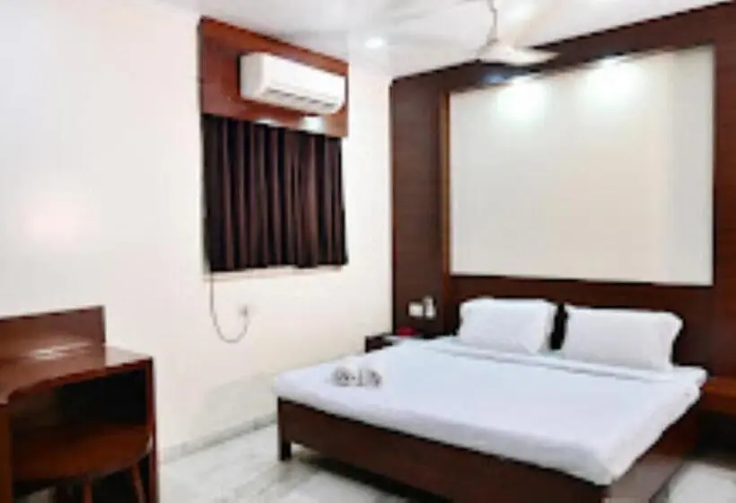 Deluxe-huone, Suncity Prayagraj