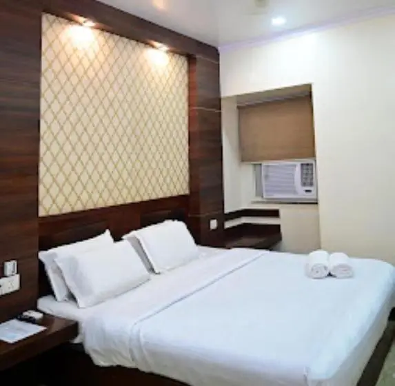 Deluxe-huone, Suncity Prayagraj
