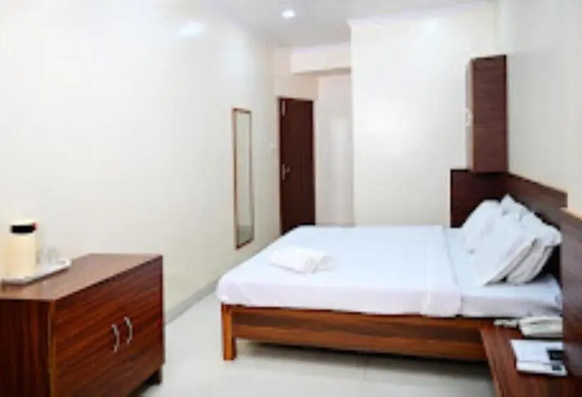 Deluxe-huone, Suncity Prayagraj