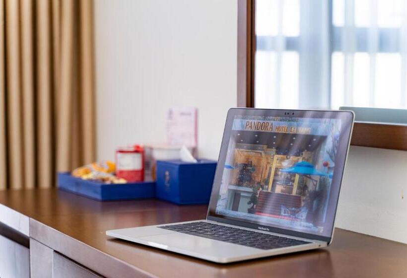 اتاق لوکس سه تخته, Pandora Boutique Hotel Managed By Ath