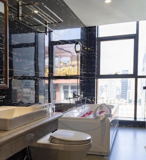 اتاق لوکس با تخت بزرگ, Pandora Boutique Hotel Managed By Ath