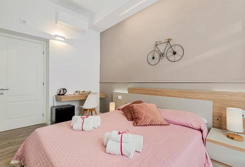 اتاق استاندارد, 5terre Dei Poeti Plus