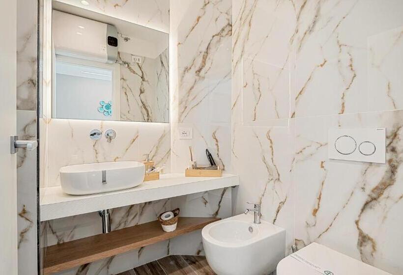 اتاق استاندارد, 5terre Dei Poeti Plus