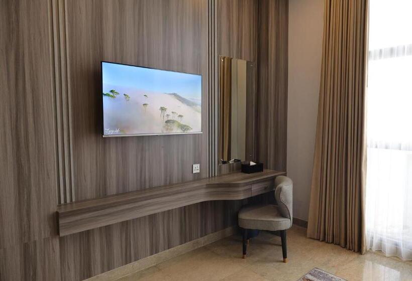 デラックスファミリールーム, Salatin Hotel Palembang