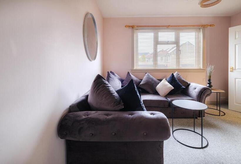 침실 1개 주택, Banchory House   Sja Stays   2 Bed House