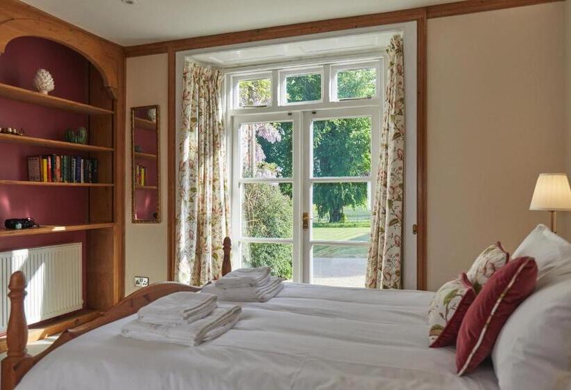 Номер Стандарт, Lordington Park