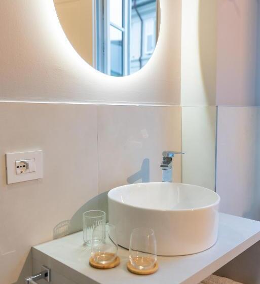 اتاق لوکس, Casa Apartments Lazzarretto 9