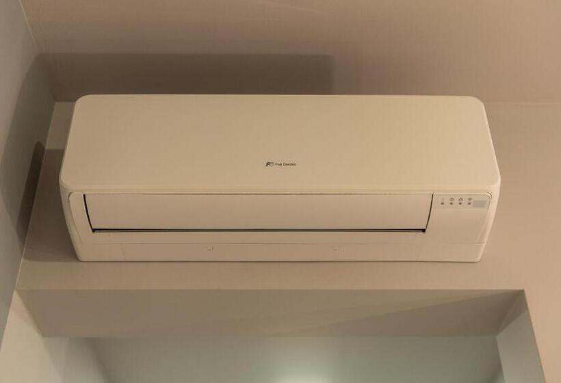 استودیوی لوکس, Casa Apartments Lazzarretto 9