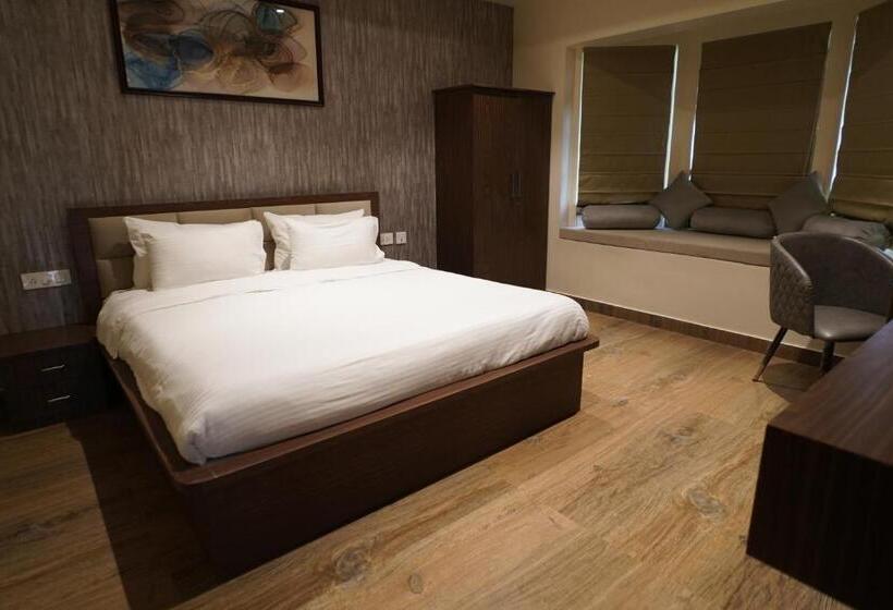 エコノミールーム, Hindusthan Prime Hotel And Banquet