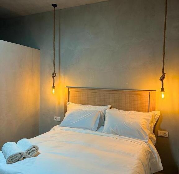 غرفة قياسية سرير كينج, Palms Lodge