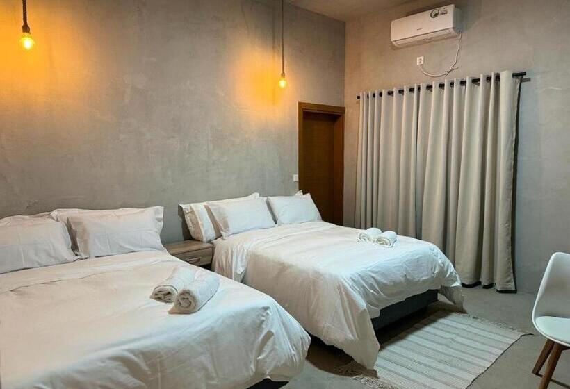 4인용 스탠다드 룸, Palms Lodge