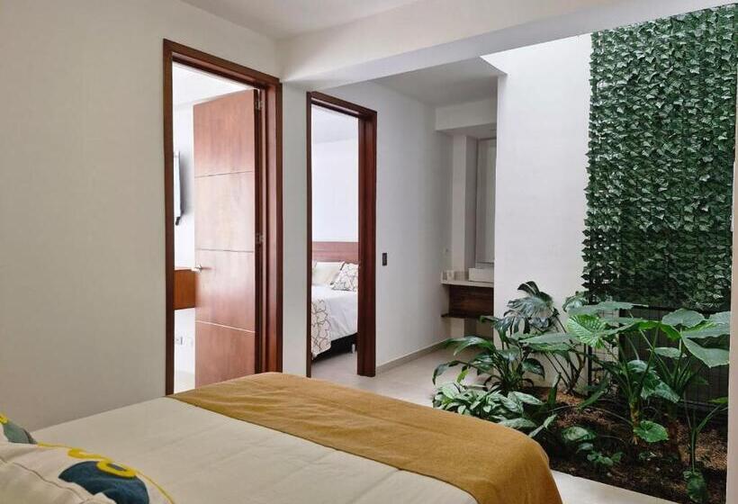 חדר משפחתי, Villa Natural