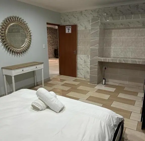 Deluxe-huone King-vuode, Eagles View Kungwini