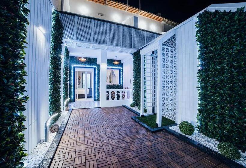 اتاق لوکس با چشم‌انداز دریا, Hostal Luxury Nit I Dia