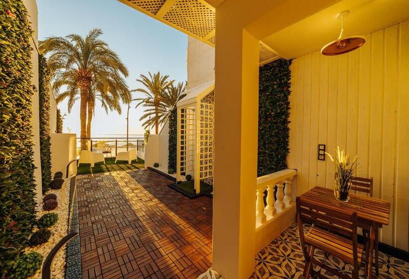 اتاق لوکس با چشم‌انداز دریا, Hostal Luxury Nit I Dia