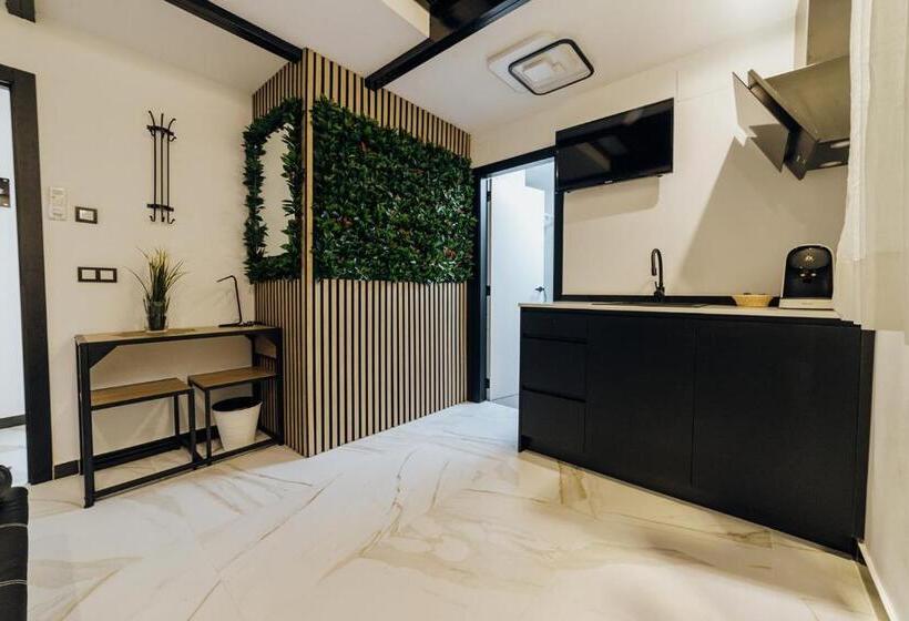 اتاق استاندارد, Hostal Luxury Nit I Dia