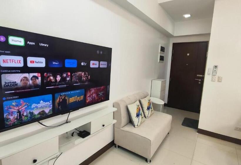 استودیوی لوکس, 11b Tower 1 Viceroy Residences Mc Kinley Hill Bgc