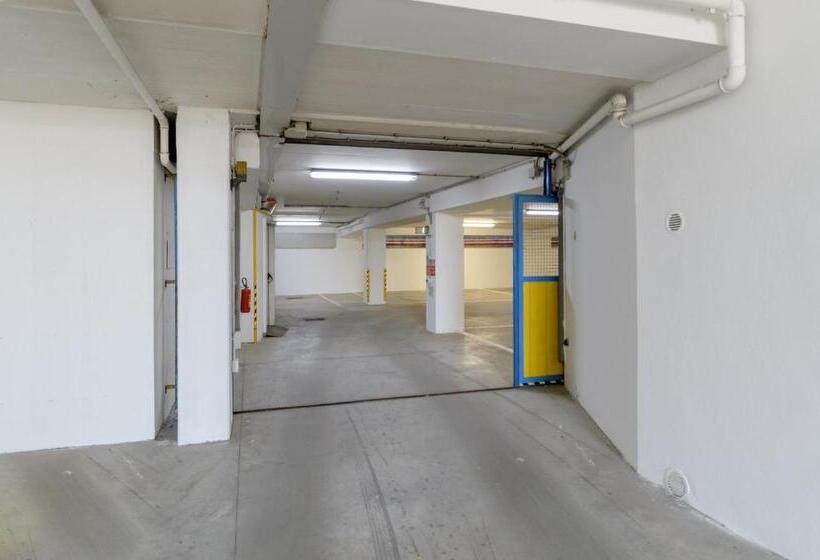 إستوديو قياسى, Romea Bike Apart