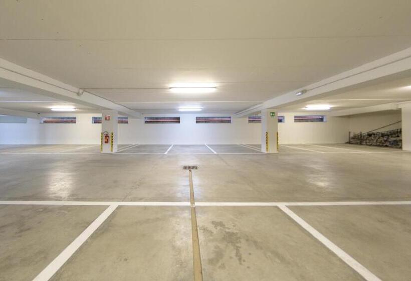 إستوديو قياسى, Romea Bike Apart