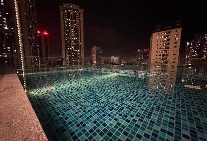 استودیو استاندارد با بالکن, Chamber Laboni Suite Kl