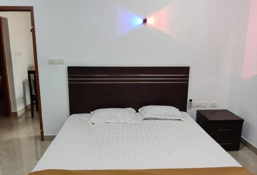 חדר סטנדרט עם מרפסת, Kailas Villa