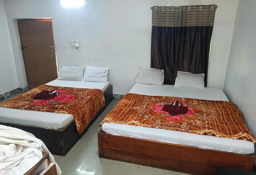 חדר סטנדרט לארבעה, Lucky Beach Resorts , Balasore