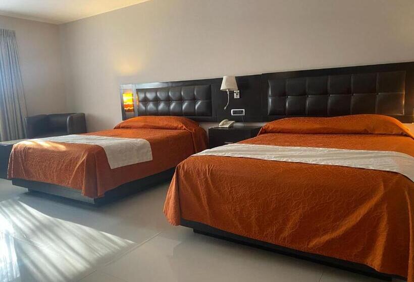 Номер Deluxe, Maria Dolores Rio Verde