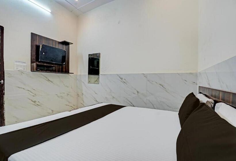 Трехместный Номер Классика, Oyo Gauri Shankar Dham